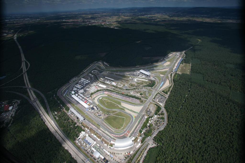 Am Flugplatz Hotell Hockenheim Eksteriør bilde